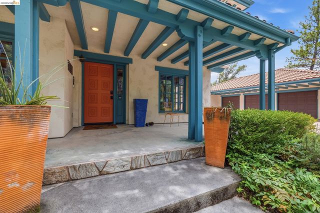 21280 Oneto Dr, Sonora, CA 95370