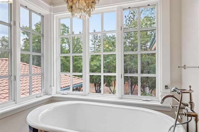 21280 Oneto Dr, Sonora, CA 95370