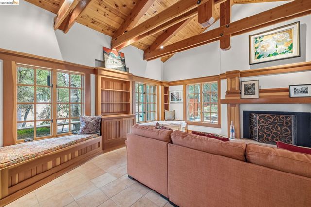 21280 Oneto Dr, Sonora, CA 95370