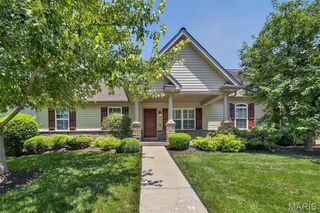 127 Scenic Pass Drive V, St Peters, MO 63376