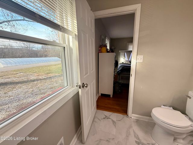 7603 Cane Run Rd, Louisville, KY 40258