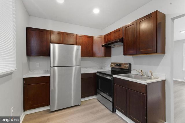 3055 N WATER ST, Philadelphia, PA 19134