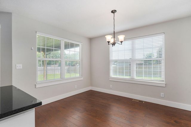 874 W Charlotte Court, Republic, MO 65738