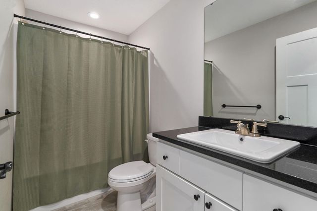 874 W Charlotte Court, Republic, MO 65738