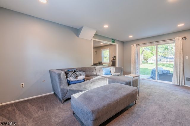 908 Maple Drive, Greenwich Twp., NJ 08886