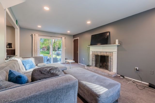 908 Maple Drive, Greenwich Twp., NJ 08886