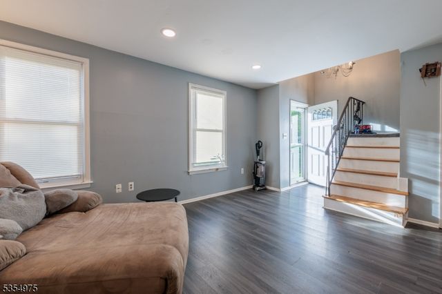 908 Maple Drive, Greenwich Twp., NJ 08886