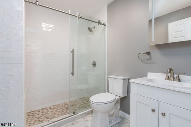 43 Wolf Pl, Hillside Twp., NJ 07205