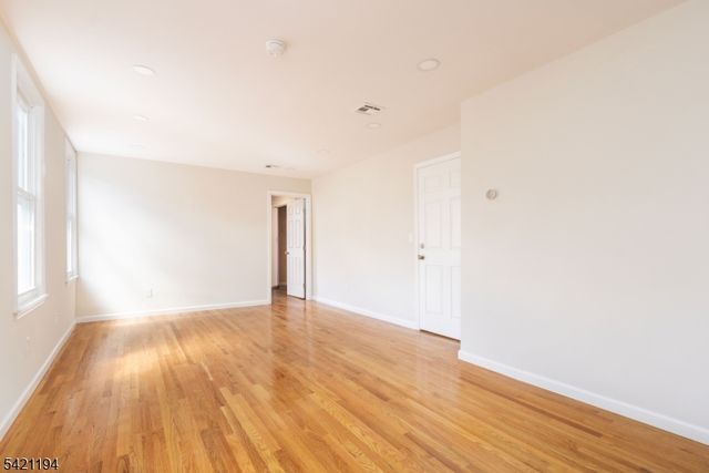 43 Wolf Pl, Hillside Twp., NJ 07205