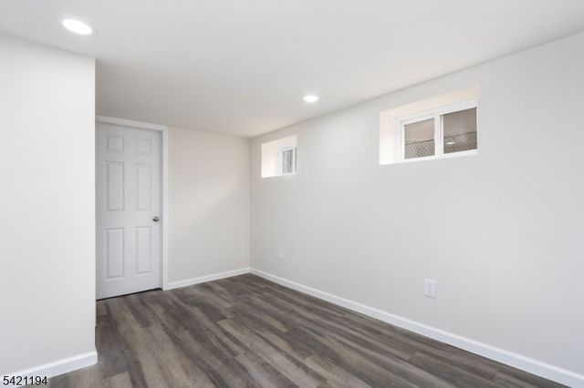 43 Wolf Pl, Hillside Twp., NJ 07205