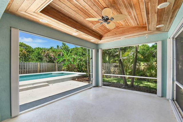 1959 NW Marsh Rabbit Lane, Jensen Beach, FL 34957