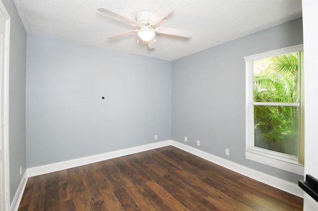 1959 NW Marsh Rabbit Lane, Jensen Beach, FL 34957