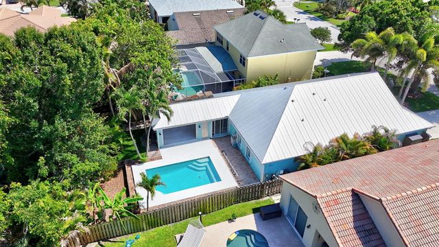 1959 NW Marsh Rabbit Lane, Jensen Beach, FL 34957