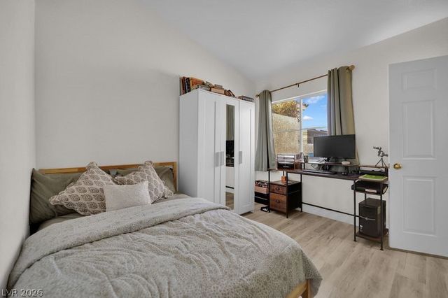 6469 Melody Rose Avenue, Las Vegas, NV 89108