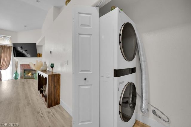 6469 Melody Rose Avenue, Las Vegas, NV 89108