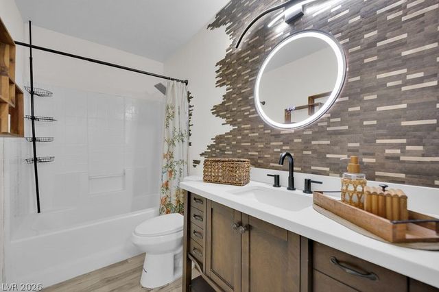 6469 Melody Rose Avenue, Las Vegas, NV 89108