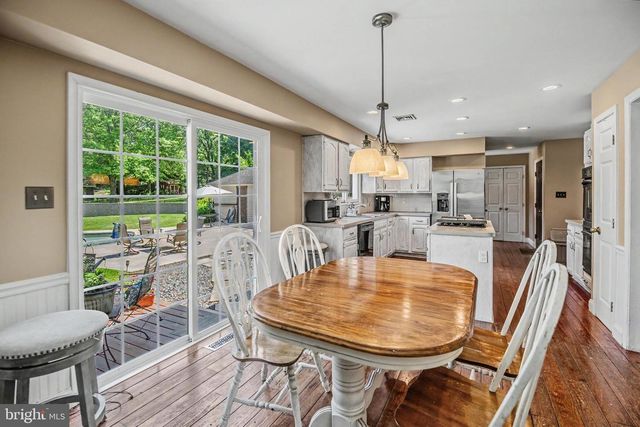 206 REITNOUR RD, Spring City, PA 19475