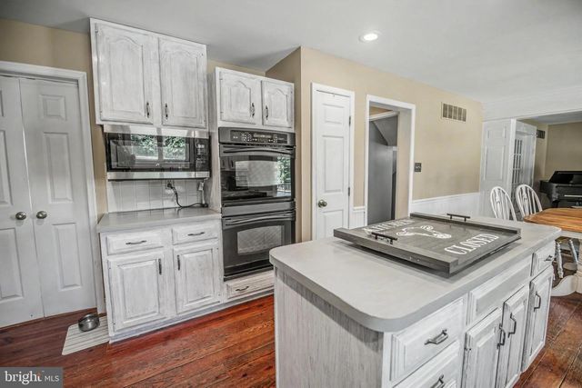 206 REITNOUR RD, Spring City, PA 19475
