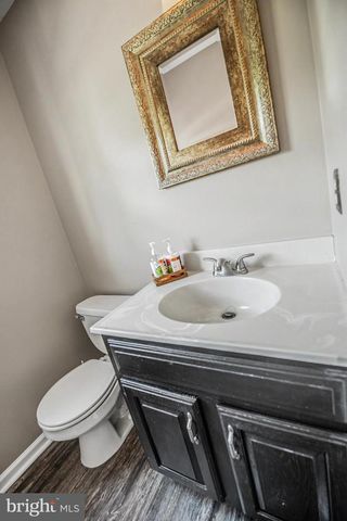 206 REITNOUR RD, Spring City, PA 19475