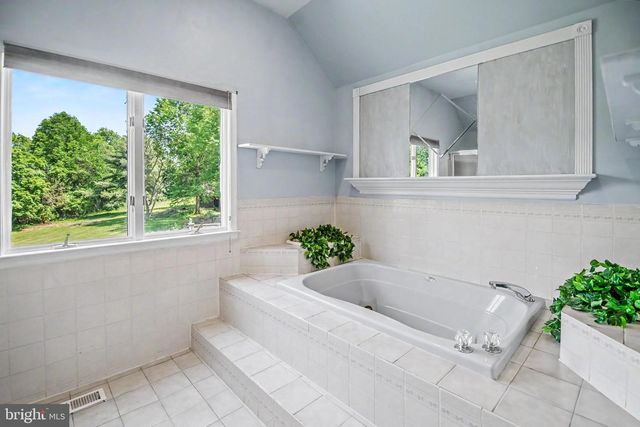 206 REITNOUR RD, Spring City, PA 19475
