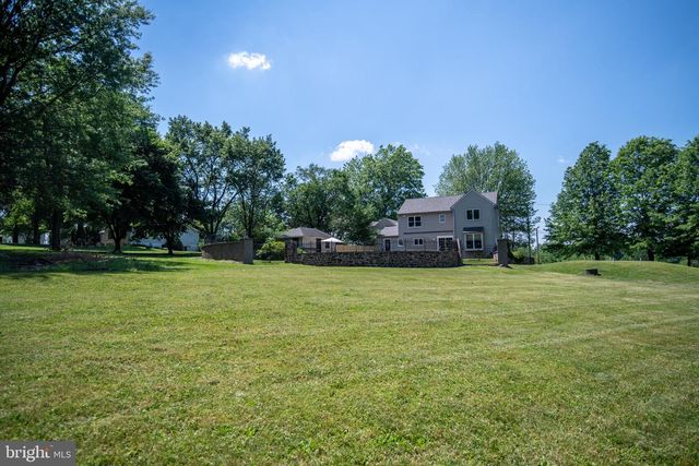 206 REITNOUR RD, Spring City, PA 19475