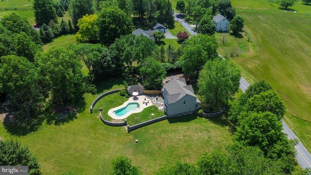 206 REITNOUR RD, Spring City, PA 19475