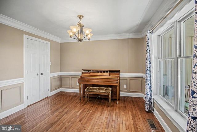206 REITNOUR RD, Spring City, PA 19475