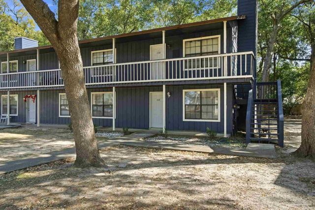 2811 Langley Ave 108, Pensacola, FL 32504