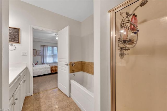 200 Seasons Cir Unit 203, Suffolk, VA 23434