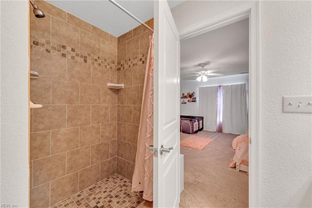 200 Seasons Cir Unit 203, Suffolk, VA 23434