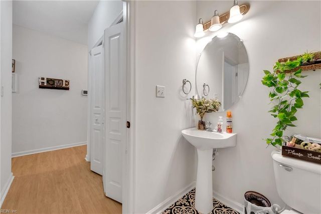 200 Seasons Cir Unit 203, Suffolk, VA 23434