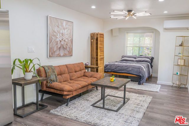 348 Laveta Terrace B, Los Angeles, CA 90023