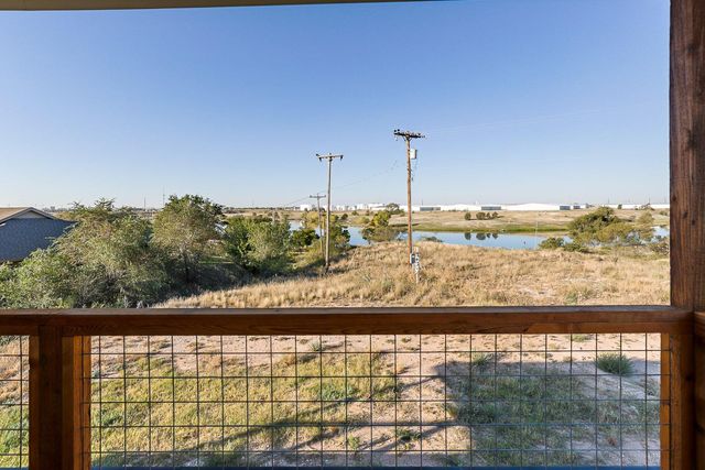 1609 N Akron Avenue, Lubbock, TX 79415