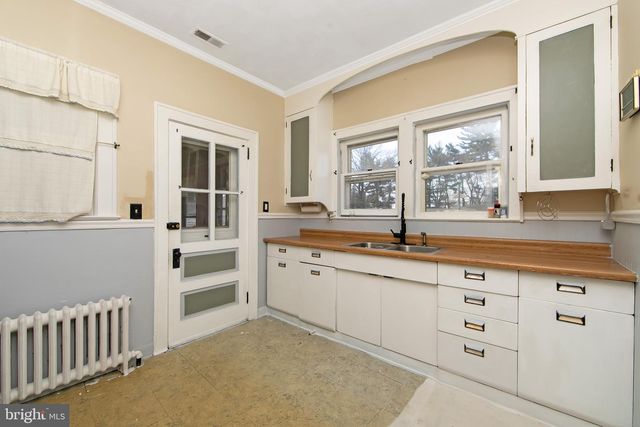 4742 BROWNING RD, Pennsauken, NJ 08109