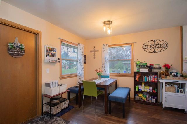 2 Riverdale CIRCLE, Watertown, WI 53094