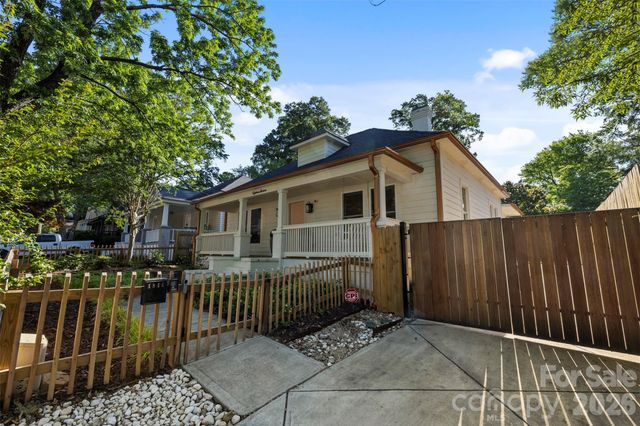 1816 Umstead Street, Charlotte, NC 28205