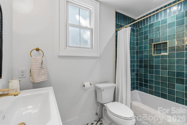 1816 Umstead Street, Charlotte, NC 28205