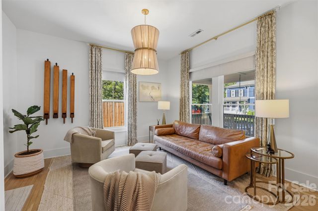 1816 Umstead Street, Charlotte, NC 28205