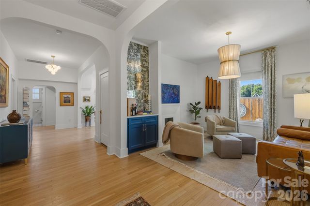 1816 Umstead Street, Charlotte, NC 28205