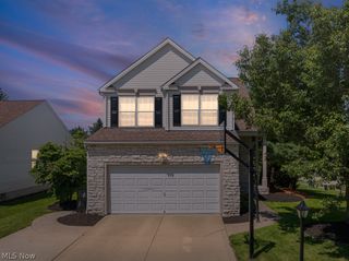 1021 Ledgestone Drive, Wadsworth, OH 44281