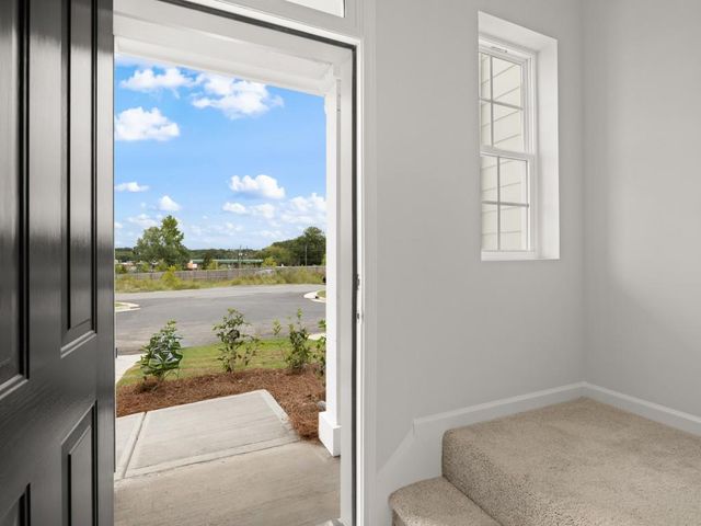 5978 Skylar Drive, Atlanta, GA 30336