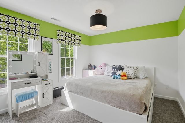 17 Tulip Circle 17, Grafton, MA 01560