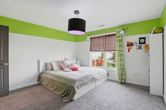 17 Tulip Circle 17, Grafton, MA 01560