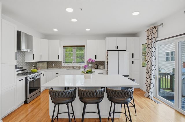 17 Tulip Circle 17, Grafton, MA 01560