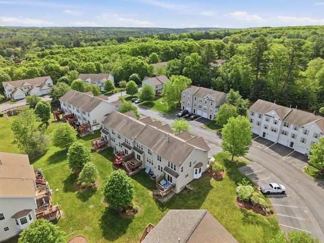 17 Tulip Circle 17, Grafton, MA 01560