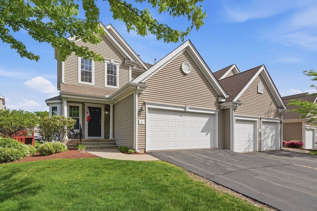 17 Tulip Circle 17, Grafton, MA 01560