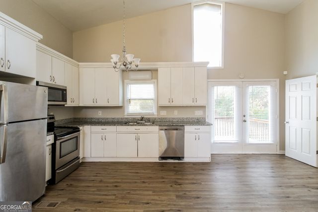 6290 Shallowford Way, Douglasville, GA 30135