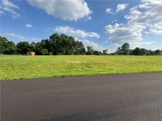Lot 21 Tradewind Dr, North Beaver Twp, PA 16102