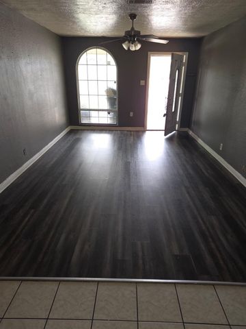 8214 Barkley Street, Houston, TX 77017