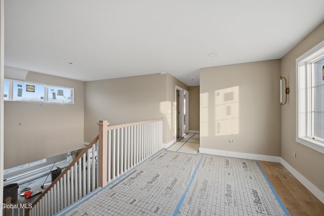 17 Schermerhorn Road, Cohoes, NY 12047